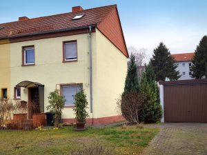 Einfamilienhaus in Eisleben - Straßenansicht