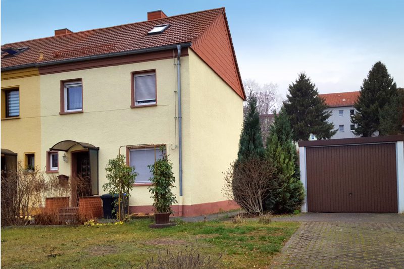 Reihenendhaus mit Garage in Eisleben K. Klein Immobilien Halle