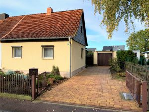 Einfamilienhaus Rosengarten - Straßenansicht