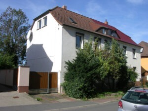 Ein- bis Zweifamilienhaus Frankleben - Straßenansicht