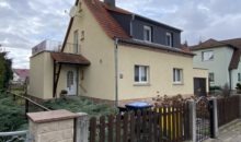 Einfamilienhaus in der Frohen Zukunft - Straßenansicht mit Hauseingang