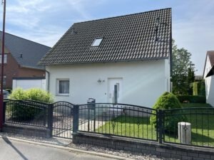 Einfamilienhaus in Weißenfels - Straßenansicht