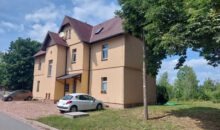 Mehrfamilienhaus in Löbejün - Straßenansicht