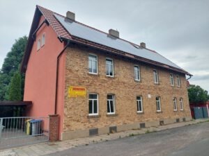 Mehrfamilienhaus in Beesenstedt - Straßenansicht