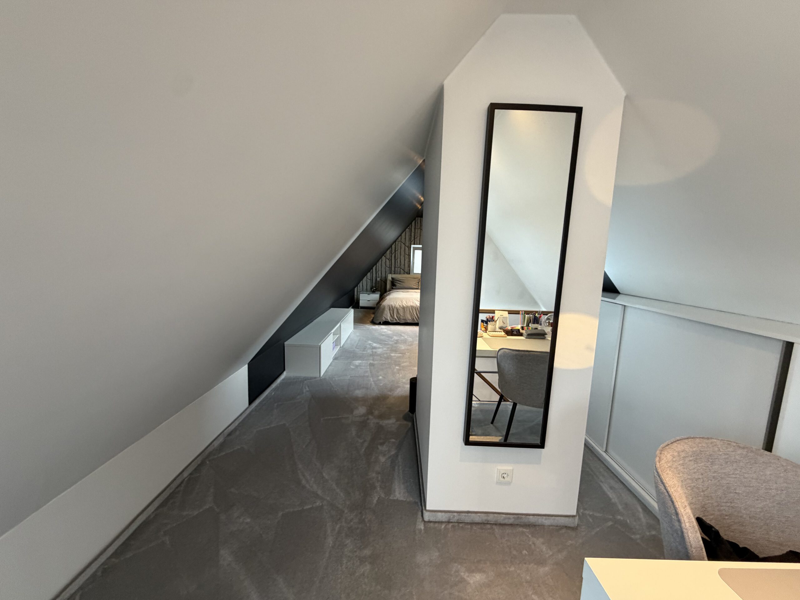 Zweigenerationenhaus - Detail Spitzboden