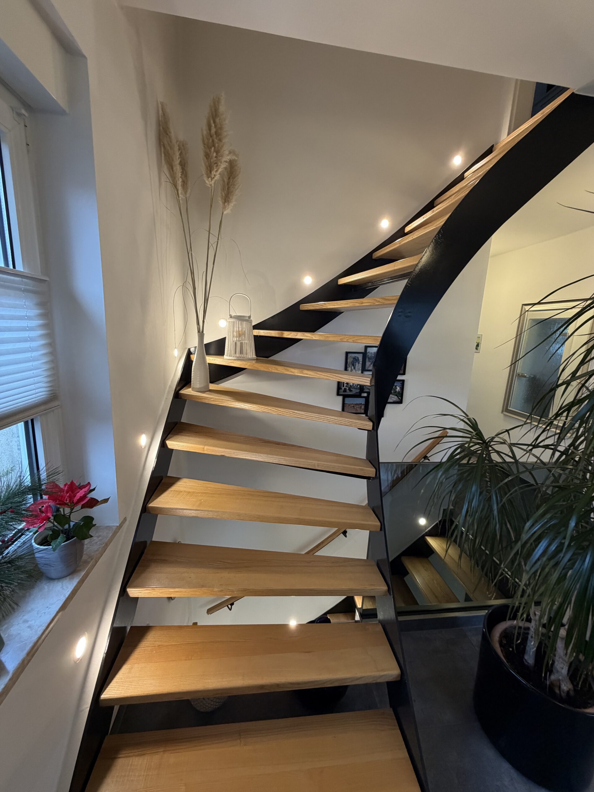 Zweigenerationenhaus - Treppe zum Obergeschoss