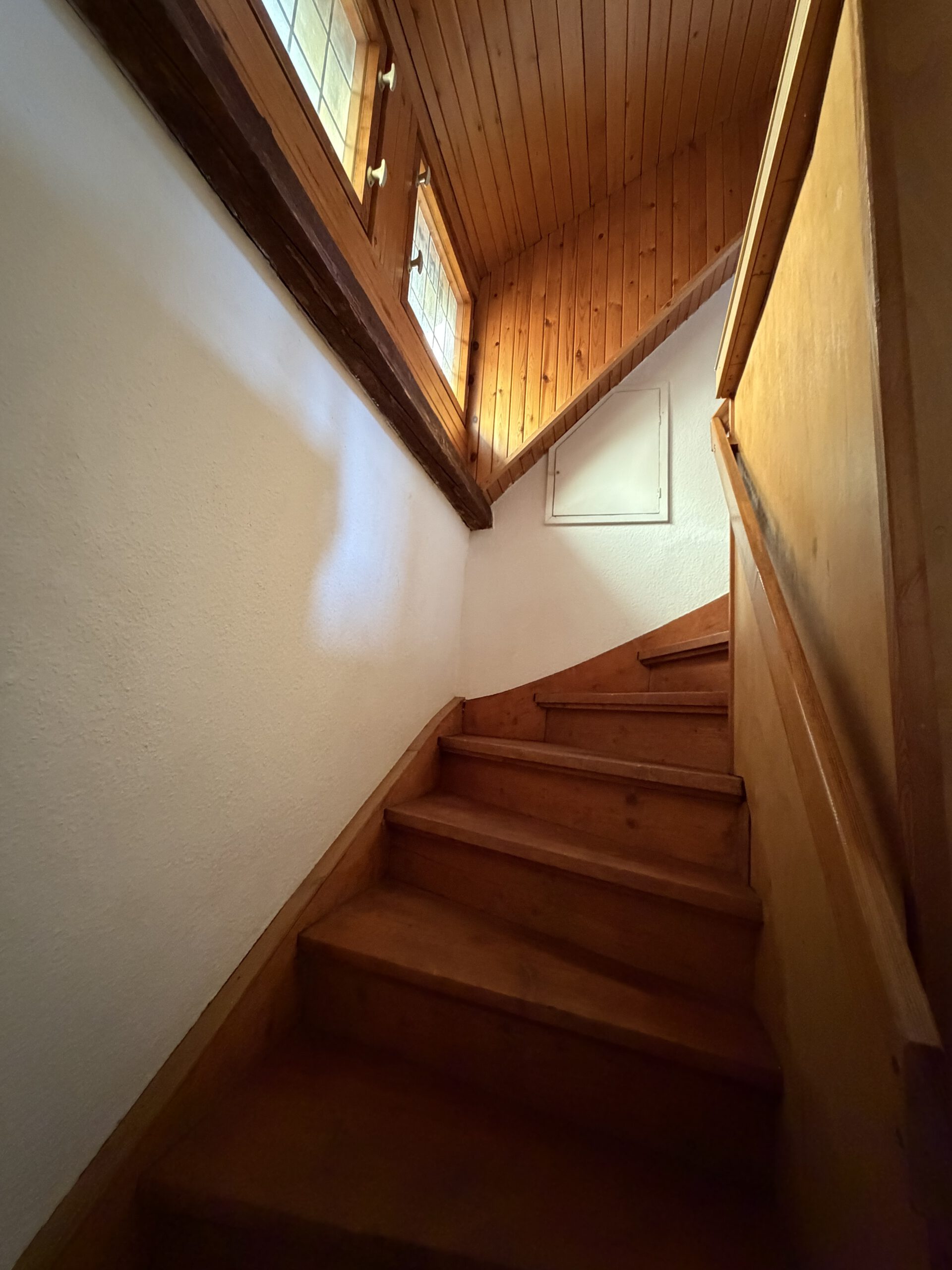 Einfamilienhaus Frohe Zukunft - Aufgang zum Dachgeschoss