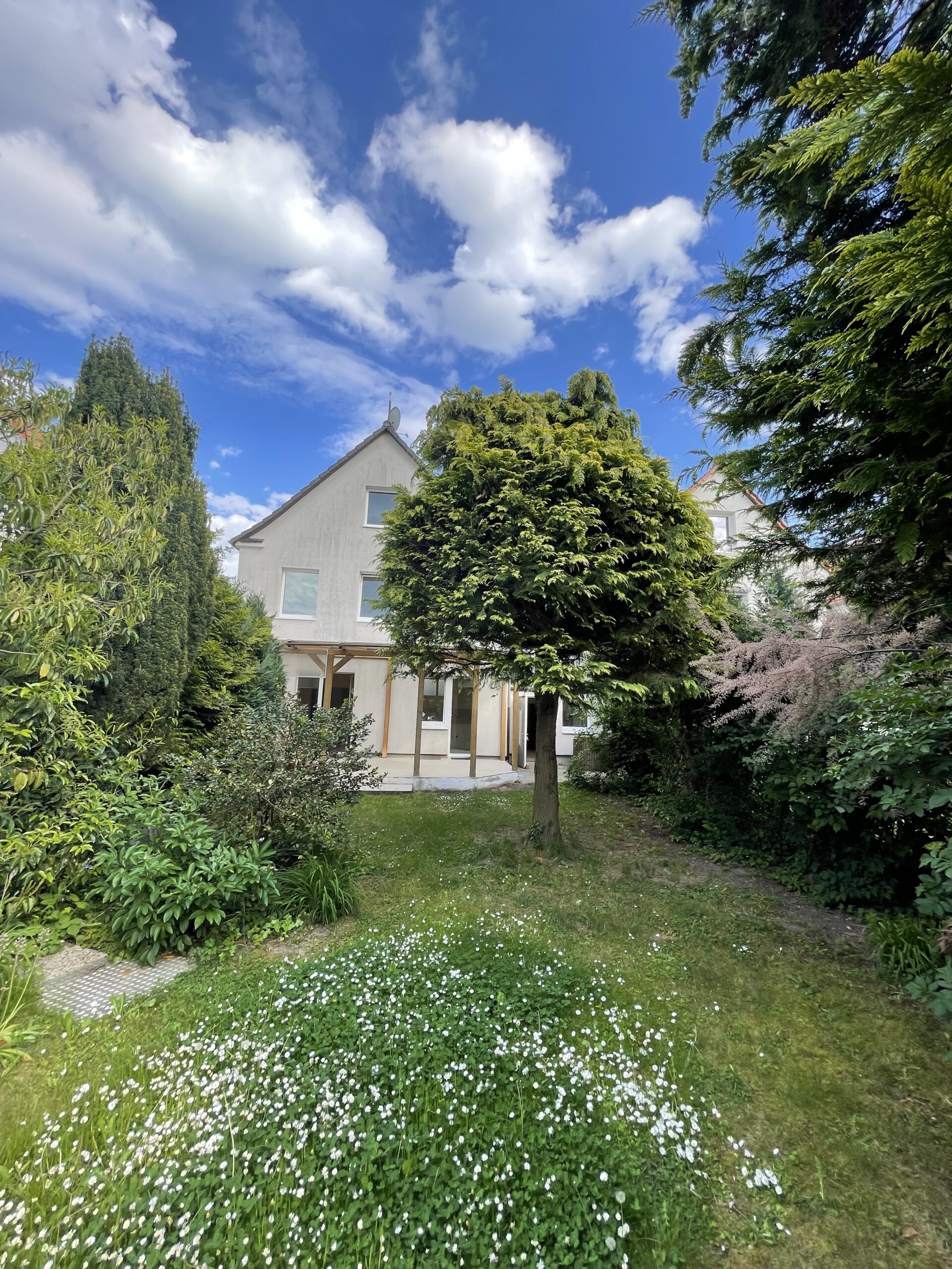 Einfamilienhaus Frohe Zukunft - Gartenansicht