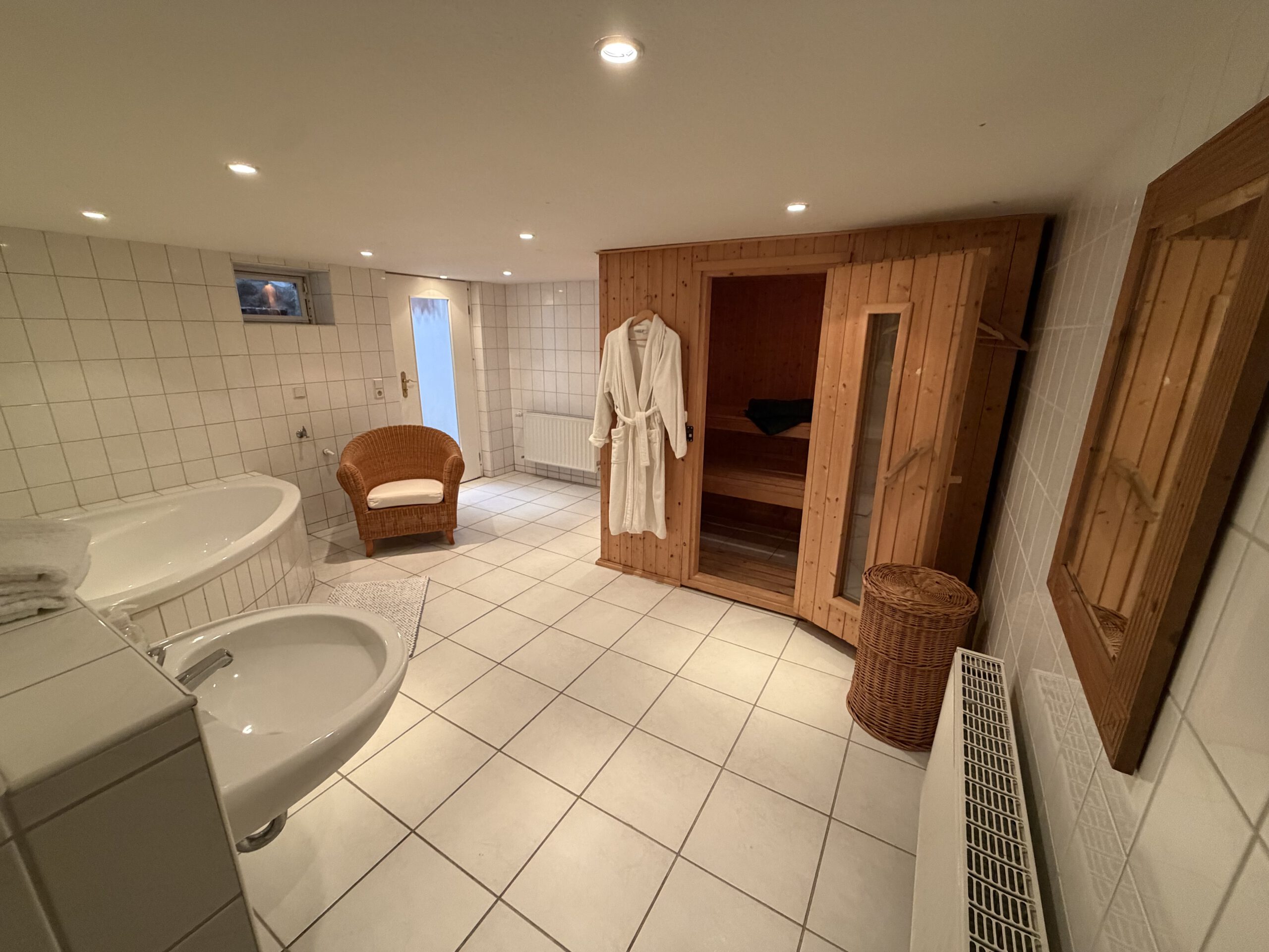 Einfamilienhaus Frohe Zukunft - Wellnessbereich im Kellergeschoss